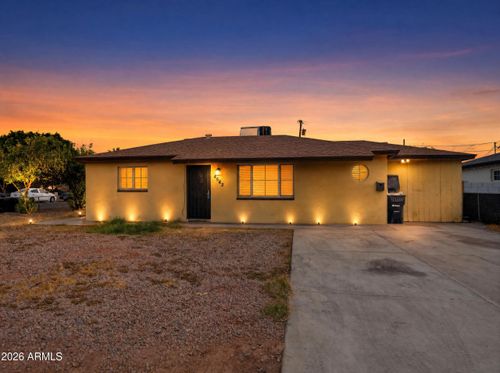 4542 W Fairmount Ave, Phoenix, AZ, 85031-2817 | Card Image