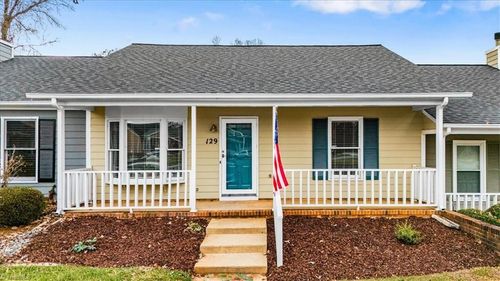 apt-129-814 Guilford College Rd, Greensboro, NC, 27409-8924 | Card Image