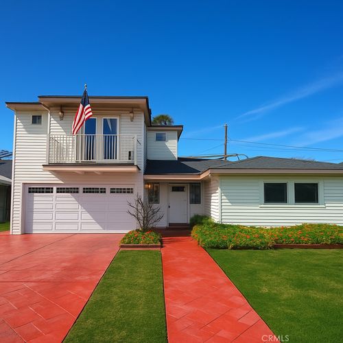 2130 Kallin Ave, Long Beach, CA, 90815-3511 | Card Image