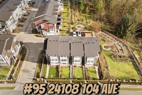 95-24108 104 Ave, Maple Ridge, BC, V2W0J5 | Card Image