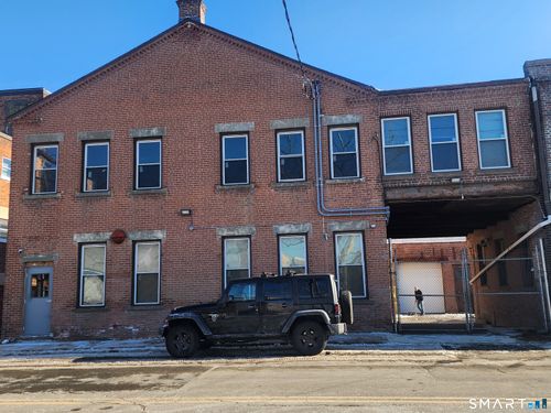 301 East St, New Haven, CT, 06511-5838 | Card Image