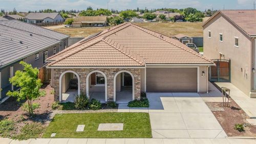 1849 Birdie Ave, Manteca, CA, 95337-8126 | Card Image