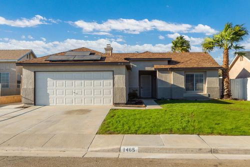 1465 Bedford Avenue, Rosamond, CA, 93560 | Card Image