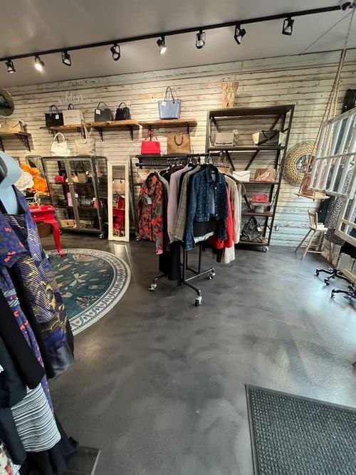 {{alt}} | Card Image