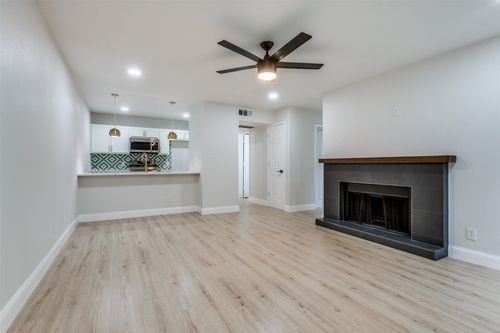 apt-5203-9601 Walnut St, Dallas, TX, 75243-2399 | Card Image
