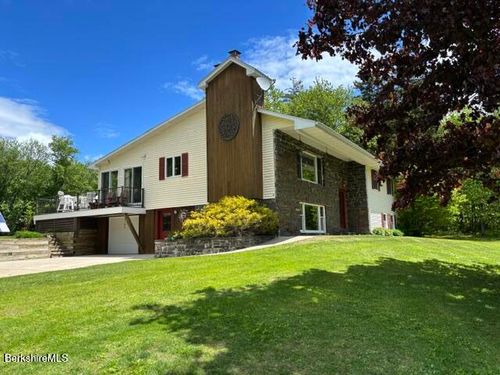 4 Birch Hill Rd, Peru, MA, 01235 | Card Image