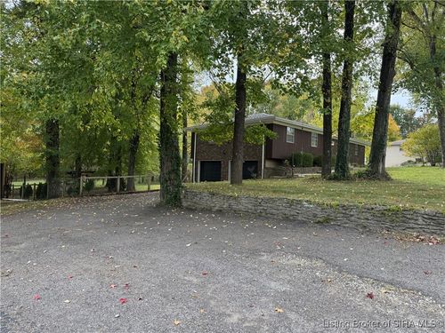 13220 Iris Dr, Memphis, IN, 47143-9721 | Card Image