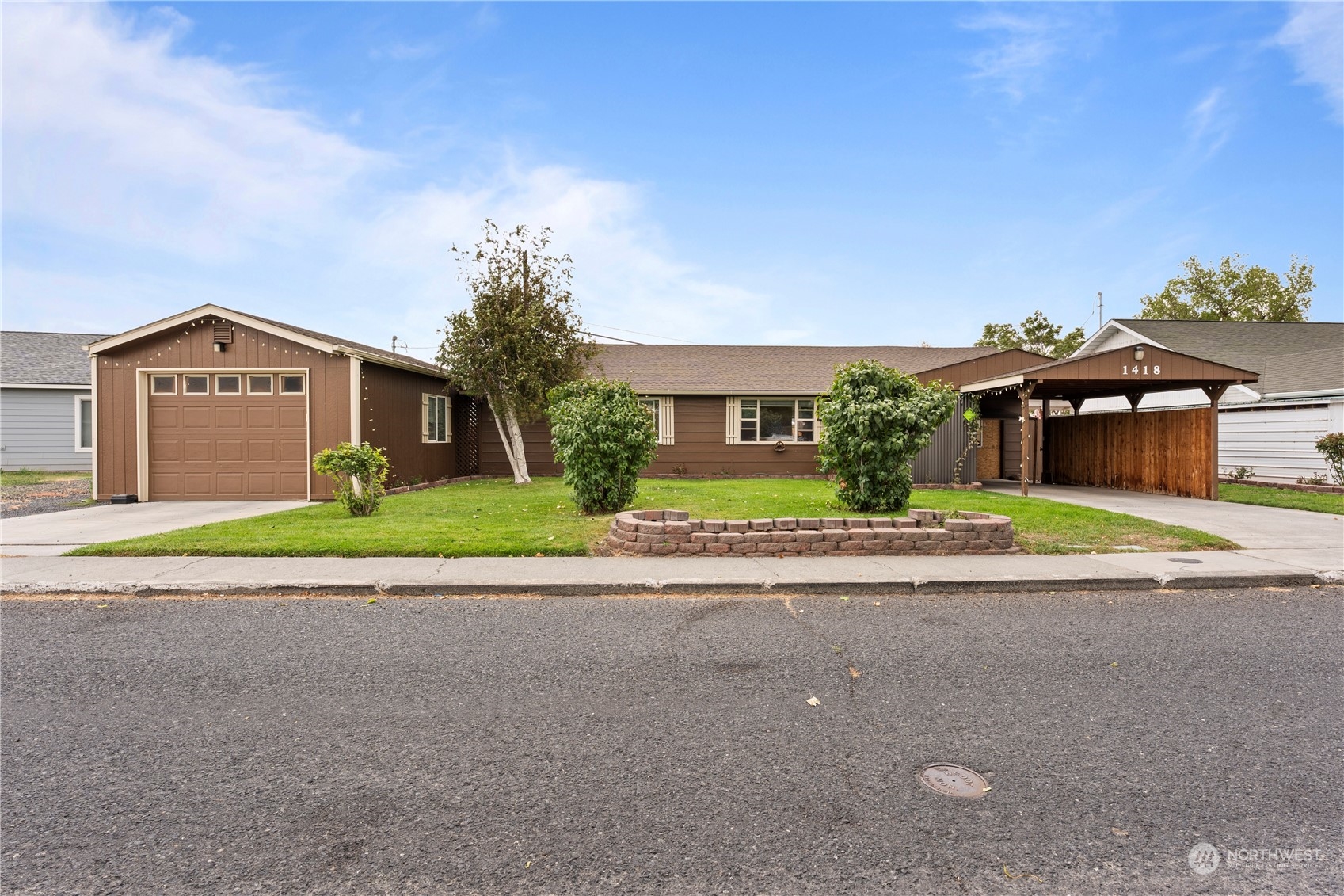 Craig St, Moses Lake, WA 98837