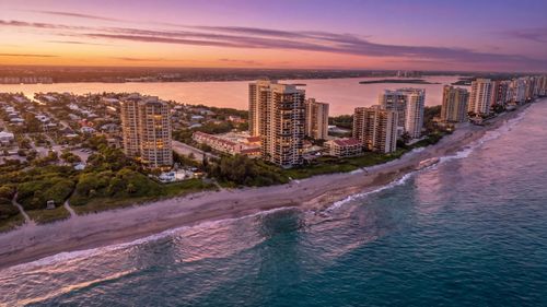 5-3972 N Ocean Dr, Riviera Beach, FL, 33404-2862 | Card Image