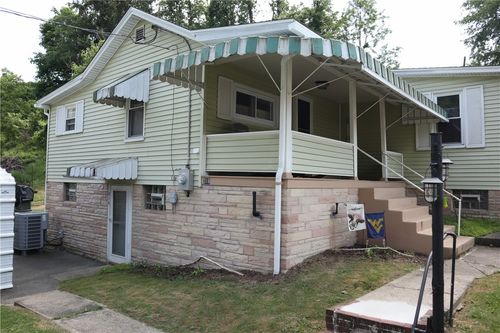 318 Pike Run Dr, Daisytown, PA, 15427-1013 | Card Image