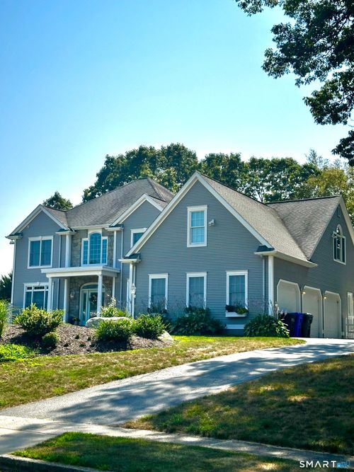 9 Leeward Ln, Groton, CT, 06340-4876 | Card Image