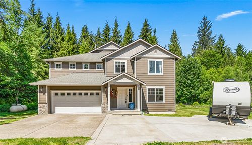 6108 213th Ave Ne, Granite Falls, WA, 98252-8347 | Card Image
