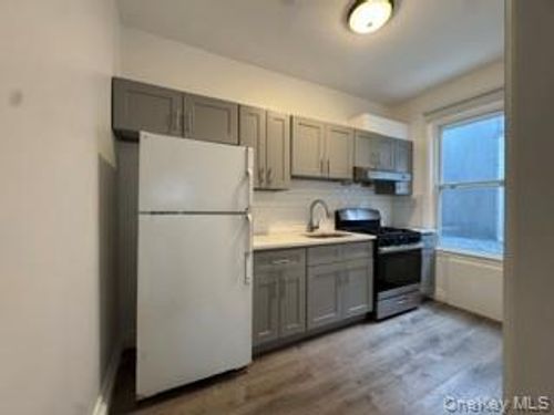 145 Tulip Ave, Floral Park, NY, 11001-2749 | Card Image