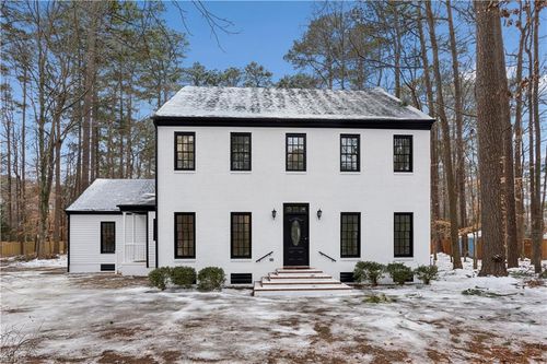 123 Loblolly Dr, Yorktown, VA, 23692-4254 | Card Image