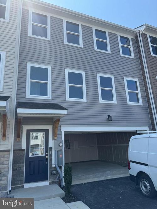 21 Lyriq Ct, INWOOD, WV, 25428-1389 | Card Image