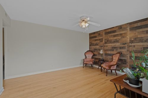 214 Shevel Dr, Goodlettsville, TN, 37072-1617 | Card Image