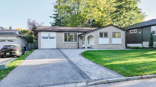 4 Sir Brandiles Pl, Markham, ON, L3P2Z5 | Card Image