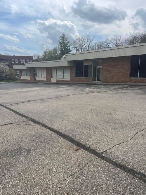 1 E Pleasant Street, Springfield, OH, 45506 | Card Image