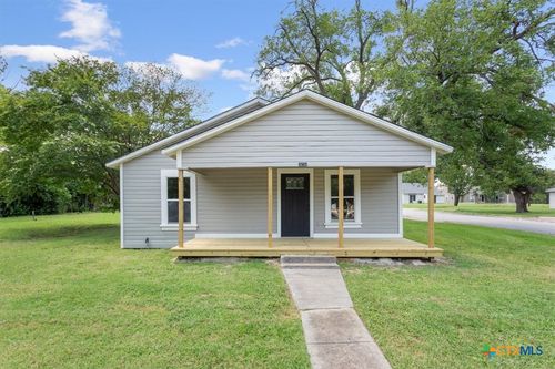 202 23rd St, Temple, TX, 76504-4121 | Card Image