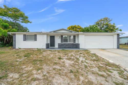 12707 Social Dr, HUDSON, FL, 34667-6815 | Card Image