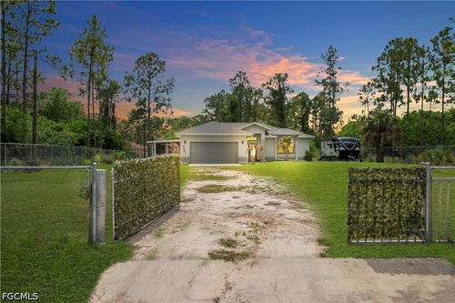 2021 Hines Ave, Alva, FL, 33920-1601 | Card Image