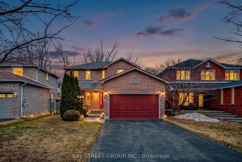 97 Bishop Dr, Barrie, ON, L4N7P4 | Card Image