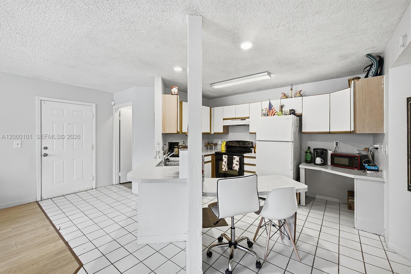 Residential Lease in Pompano Beach 2