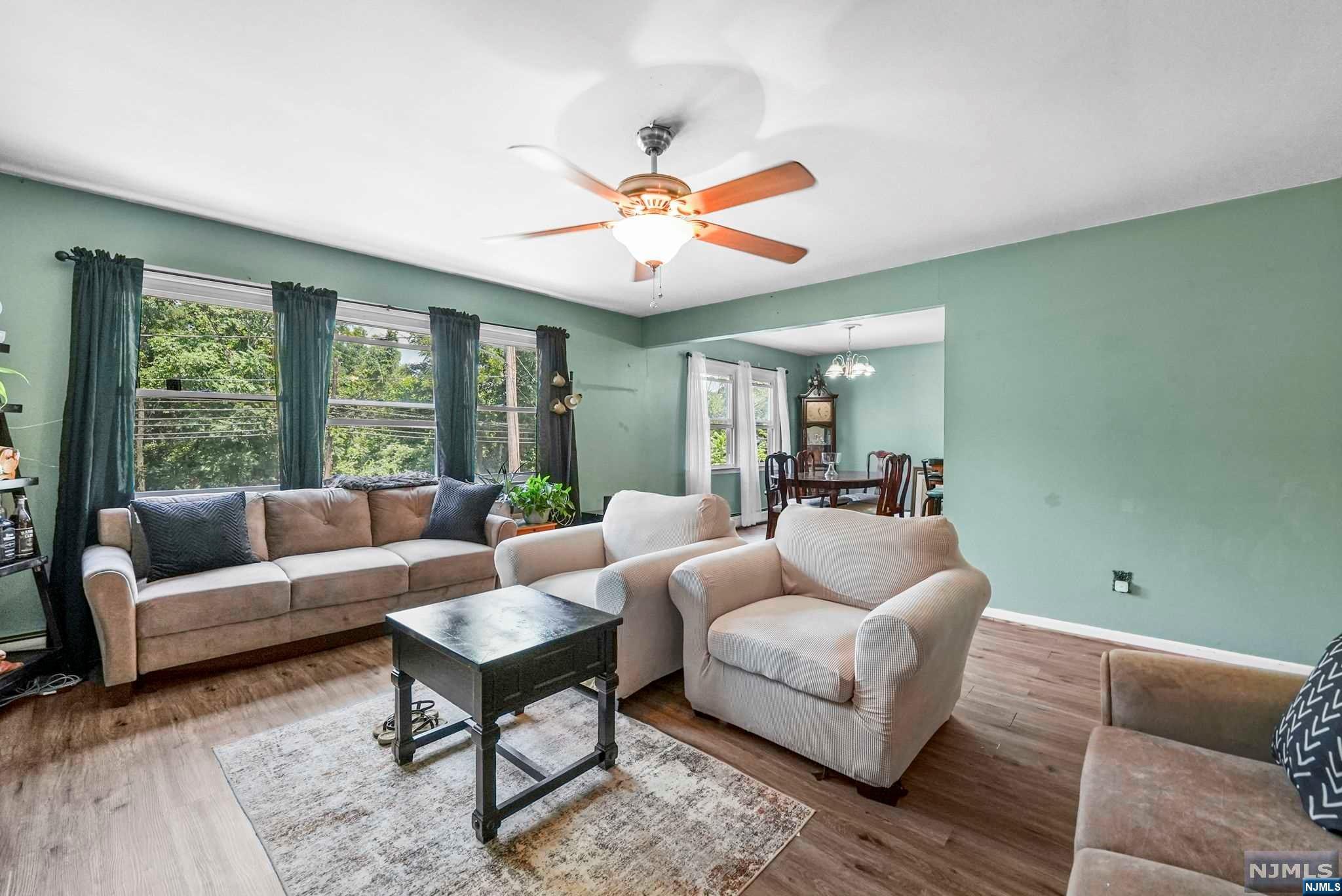 Residential in Lincoln Park Borough 3