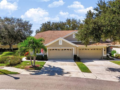 666 Spring Lake Circle, TARPON SPRINGS, FL, 34688 | Card Image