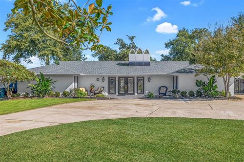 9 River Ln, Lake Charles, LA, 70605-7711 | Card Image
