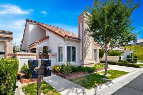 28229 Nebrija, Mission Viejo, CA, 92692-1605 | Card Image