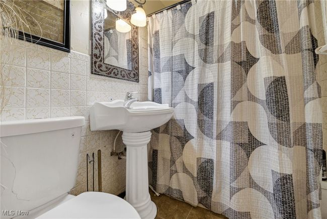 29234 Grand Boulevard, House other with 3 bedrooms, 2 bathrooms and null parking in Wickliffe OH | Image 11