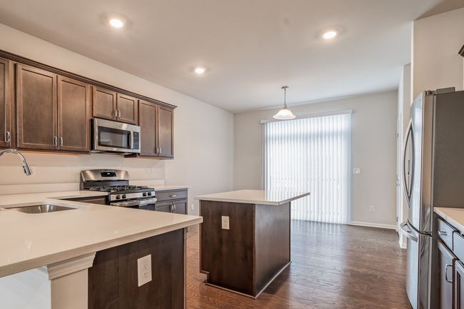 49791 Lantern Way, Condo with 2 bedrooms, 3 bathrooms and null parking in Canton MI | Image 11