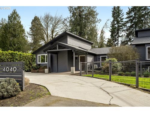 4040 Kenthorpe Way, West Linn, OR, 97068-2122 | Card Image