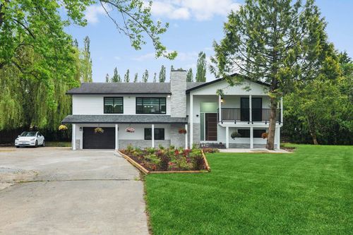 23222 56 Ave, Langley, BC, V2Z2P7 | Card Image