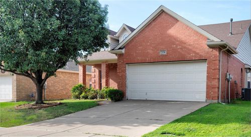 2136 Carlotta Dr, Fort Worth, TX, 76177-7336 | Card Image