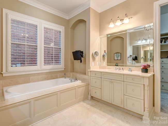 6927 Conservatory Ln, House other with 5 bedrooms, 4 bathrooms and null parking in Charlotte NC | Image 24