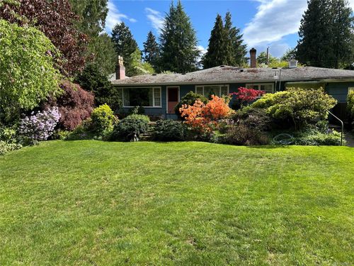 2857 Philip St, North Cowichan, BC, V9L2A5 | Card Image