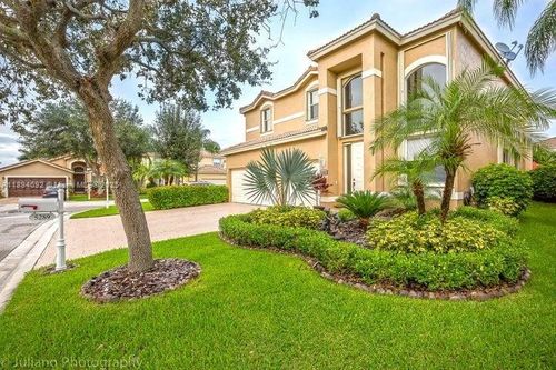 0-5289 Nw 112th Way, Coral Springs, FL, 33076-3010 | Card Image