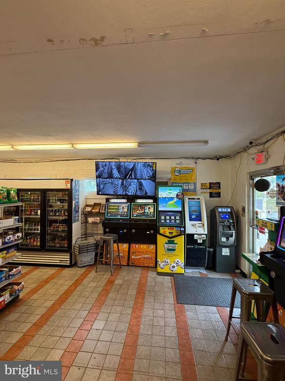 Business Opportunity in HIGHSPIRE 4
