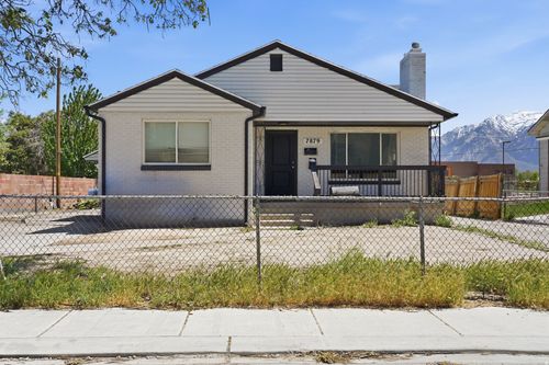 7879 Oak St, Midvale, UT, 84047-7409 | Card Image