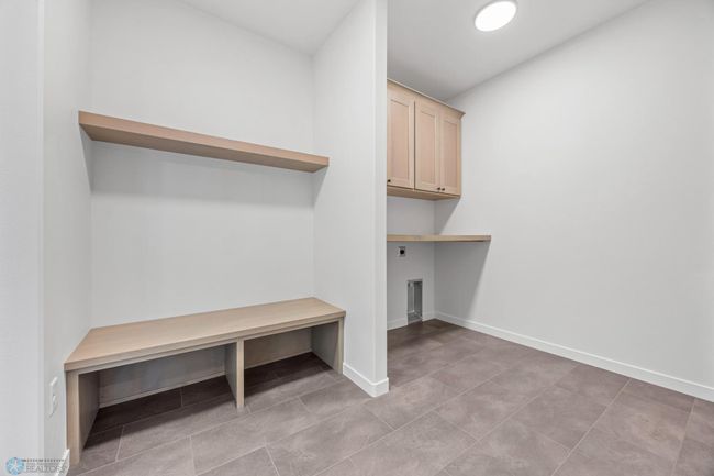 Mudroom & Laundry | Image 6