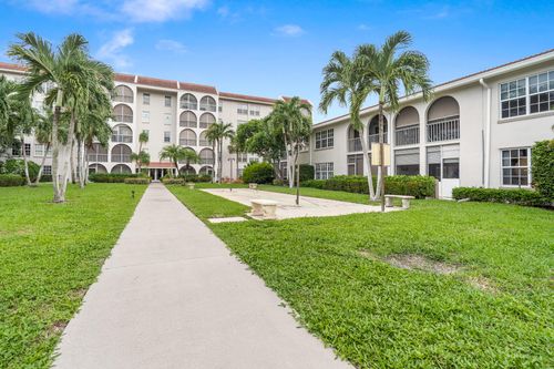 1290-250 Ne 20th St, Boca Raton, FL, 33431-8055 | Card Image