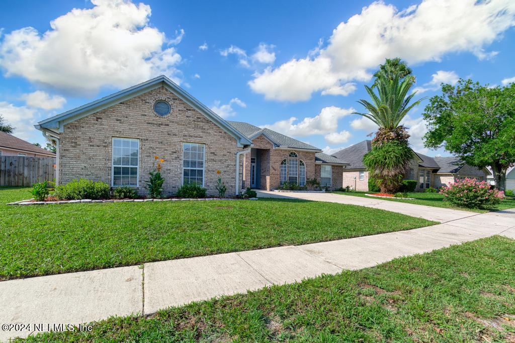 Scotts Cove Trl, Jacksonville, FL 32225
