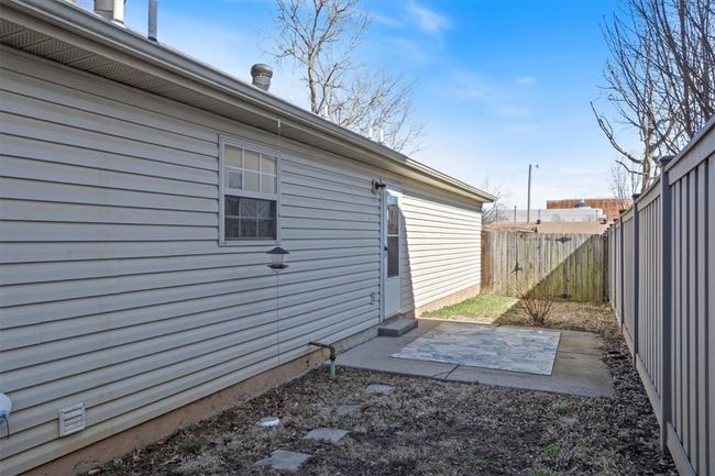 207 Sw D St, House other with 3 bedrooms, 2 bathrooms and null parking in Bentonville AR | Image 9