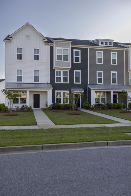 8-170 Yorkshire Dr, Moncks Corner, SC, 29461-8891 | Card Image