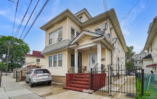 85 Parsons Blvd, Jamaica, NY, 11432-2516 | Card Image