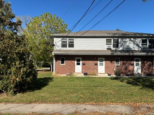 apt-3-322 W Railroad St, Marengo, IL, 60152-2109 | Card Image