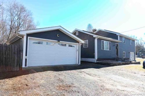 1224 Union Ave, Newburgh, NY, 12550-1637 | Card Image