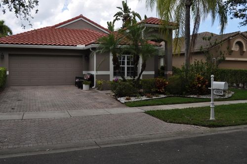 10034 Diamond Lake Dr, Boynton Beach, FL, 33437-5531 | Card Image